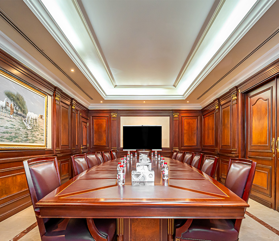 Meet the board 